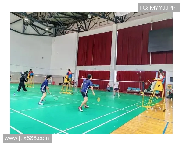 重庆羽毛球队荣登羽毛球节奏排行榜第二名展现卓越竞技实力