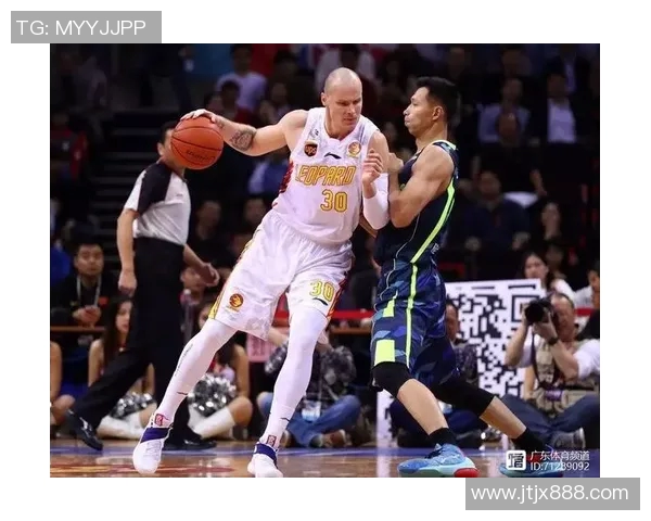 利尔斯主场迎战标准列日期待精彩对决两队争夺胜利的关键时刻