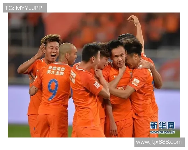 鲁能与富力激战全场精彩集锦回顾及精彩瞬间分析