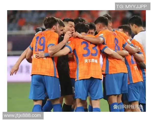 鲁能与国安对决背后的故事与球迷热议分析