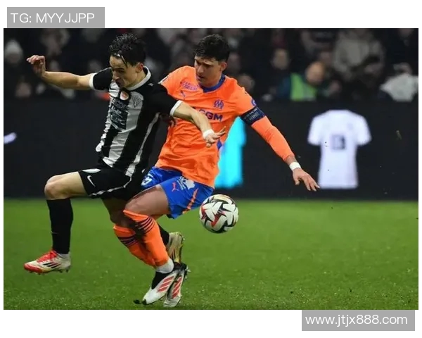 马赛与昂热2017年对决回顾精彩瞬间与赛季表现分析