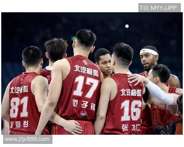 CBA焦点对决北京队迎战广东队谁能在巅峰之战中笑到最后