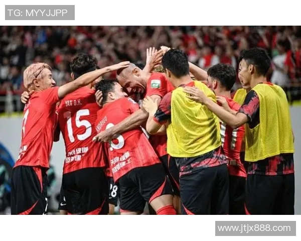 全北现代与横滨水手的巅峰对决谁将赢得亚洲足球的荣耀之战