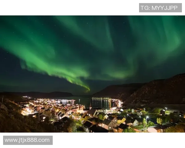 瓜达拉与纽约的文化碰撞与城市魅力的深度对比分析